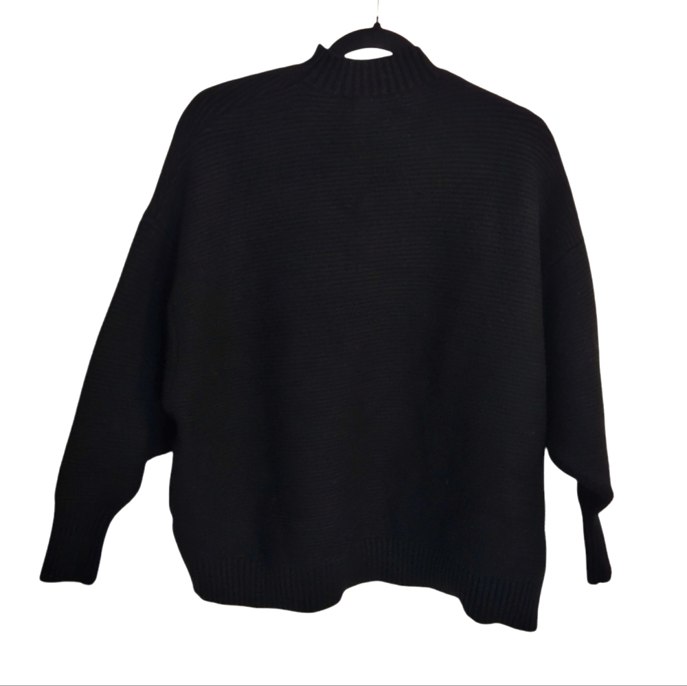 Zara Womens Black Knit Long Sleeve V-neck Ribbed Oversized Sweater size Medium - Picture 2 of 7